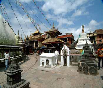 DSCF0016.Nepal, Kathmandu, Kathesimbhu Stupa